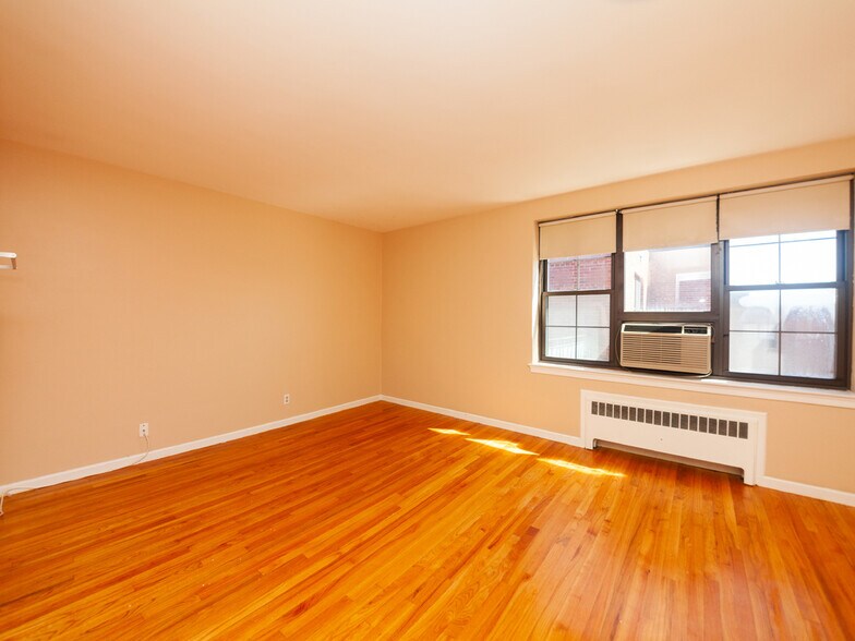 Building Photo - 53 Harvard Ave