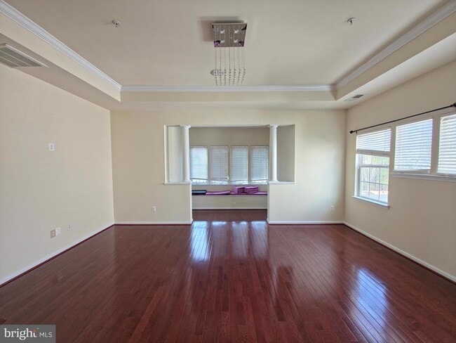 Building Photo - 7108 Sudley Ave