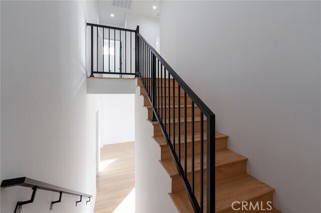 Building Photo - 14123 Emelita St