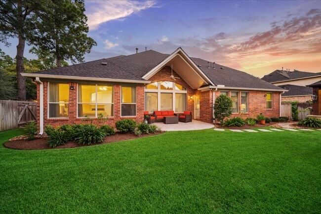 Building Photo - 18063 Crescent Royale Way