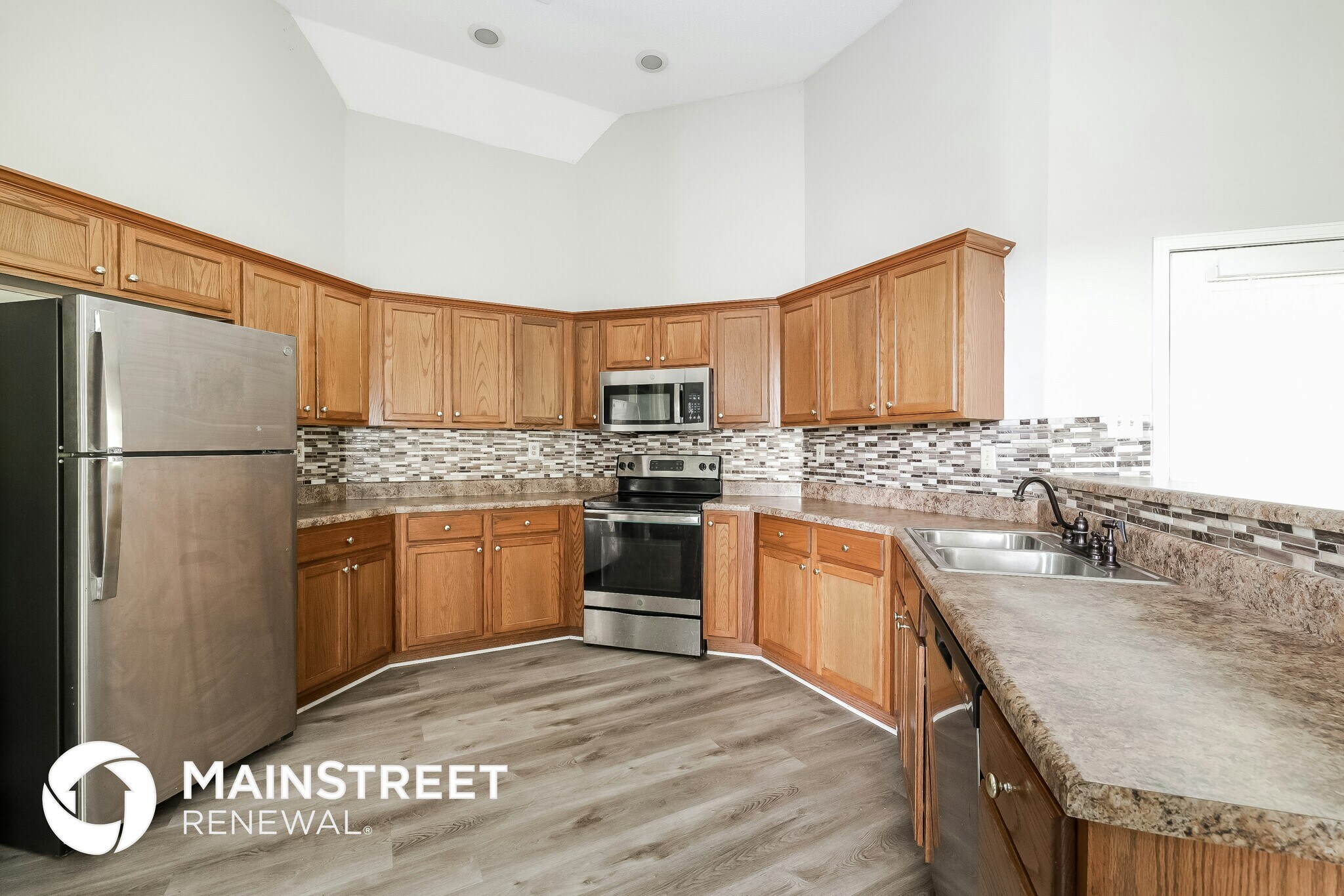 Building Photo - 6568 Misslow Cove