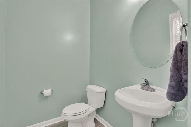 Building Photo - 127 Acapella Ave