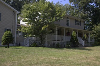 Building Photo - 107 New Boston Rd