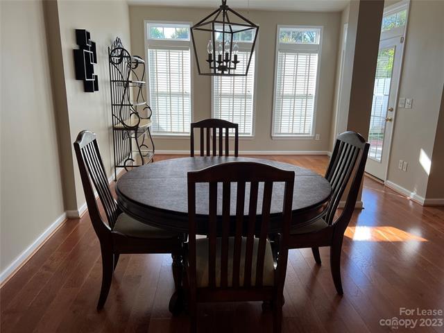 Building Photo - 4254 Piccadilly Ln