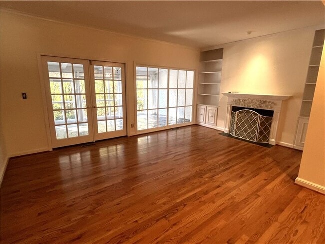 Building Photo - 3512 Paces Pl NW