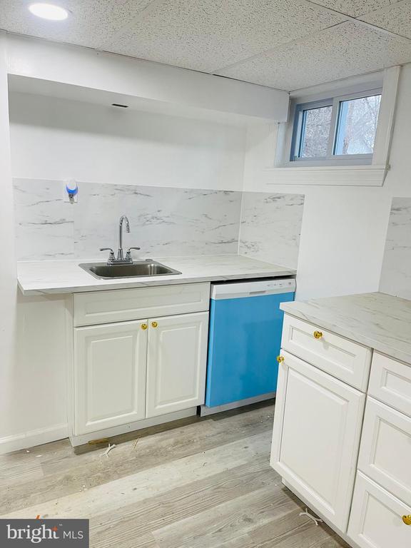 Building Photo - 9066 Baltimore Ave