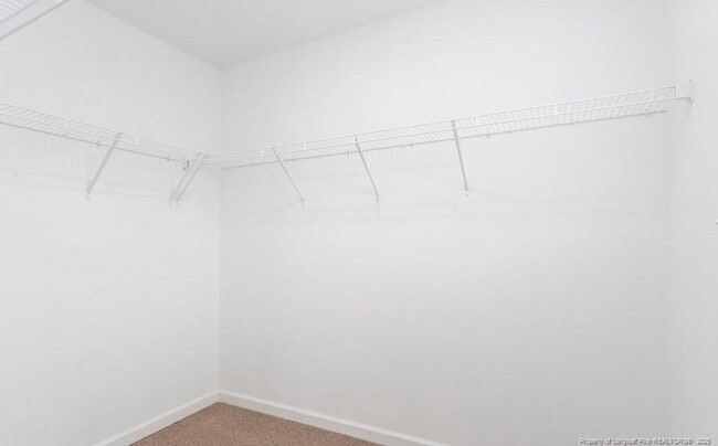Building Photo - 1035 Kingscote Dr