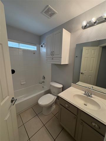 Building Photo - 933 Wenk Ct
