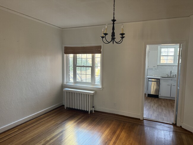 Building Photo - 3503 Hanover Ave