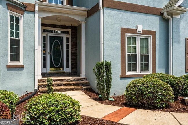 Building Photo - 225 Heritage Lake Dr