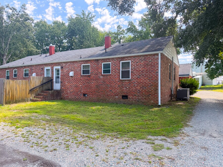 Building Photo - 7913 Route 1