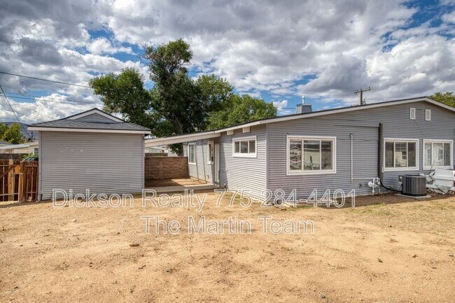 Building Photo - 12100 Himalaya St