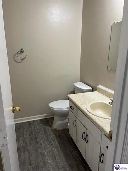 Building Photo - 1707A Cliff Ridge Ct