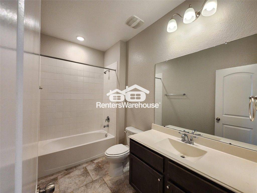 Building Photo - 22115 Dove Valley Ln