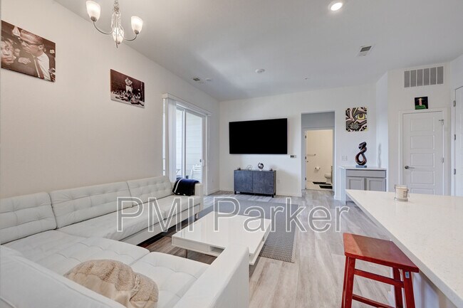 Building Photo - 9287 Twenty Mile Rd