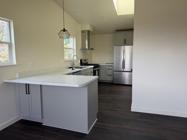 Building Photo - 6442 Aspen Way