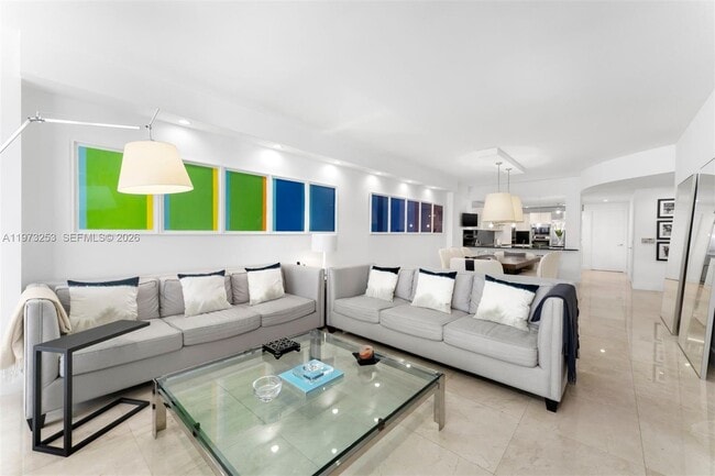 Building Photo - 17121 Collins Ave