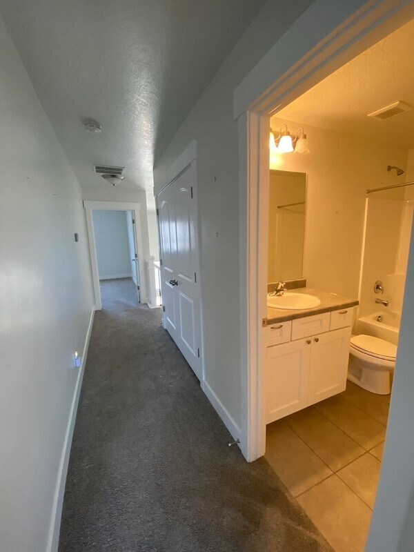 Building Photo - 4197 W 1630 N