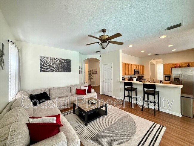 Building Photo - 11113 Avery Oaks Dr
