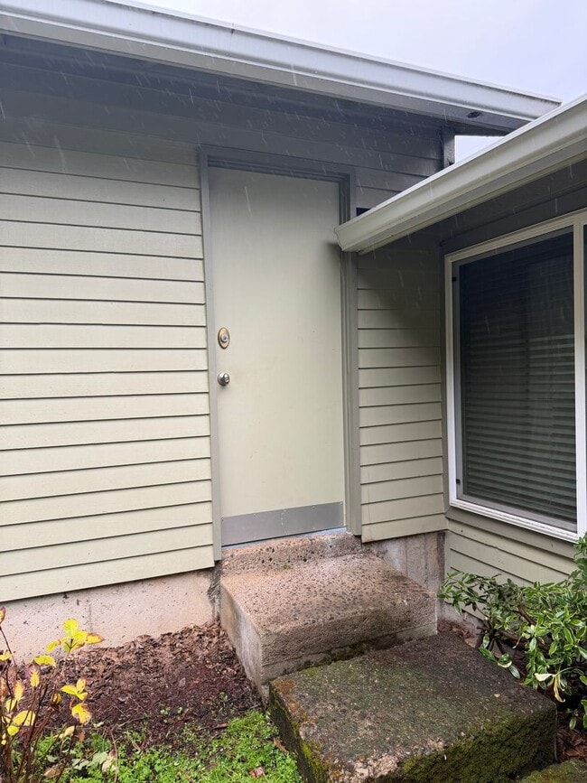 Building Photo - Beautiful 4 bedroom, 3 bathroom home in Eugene!