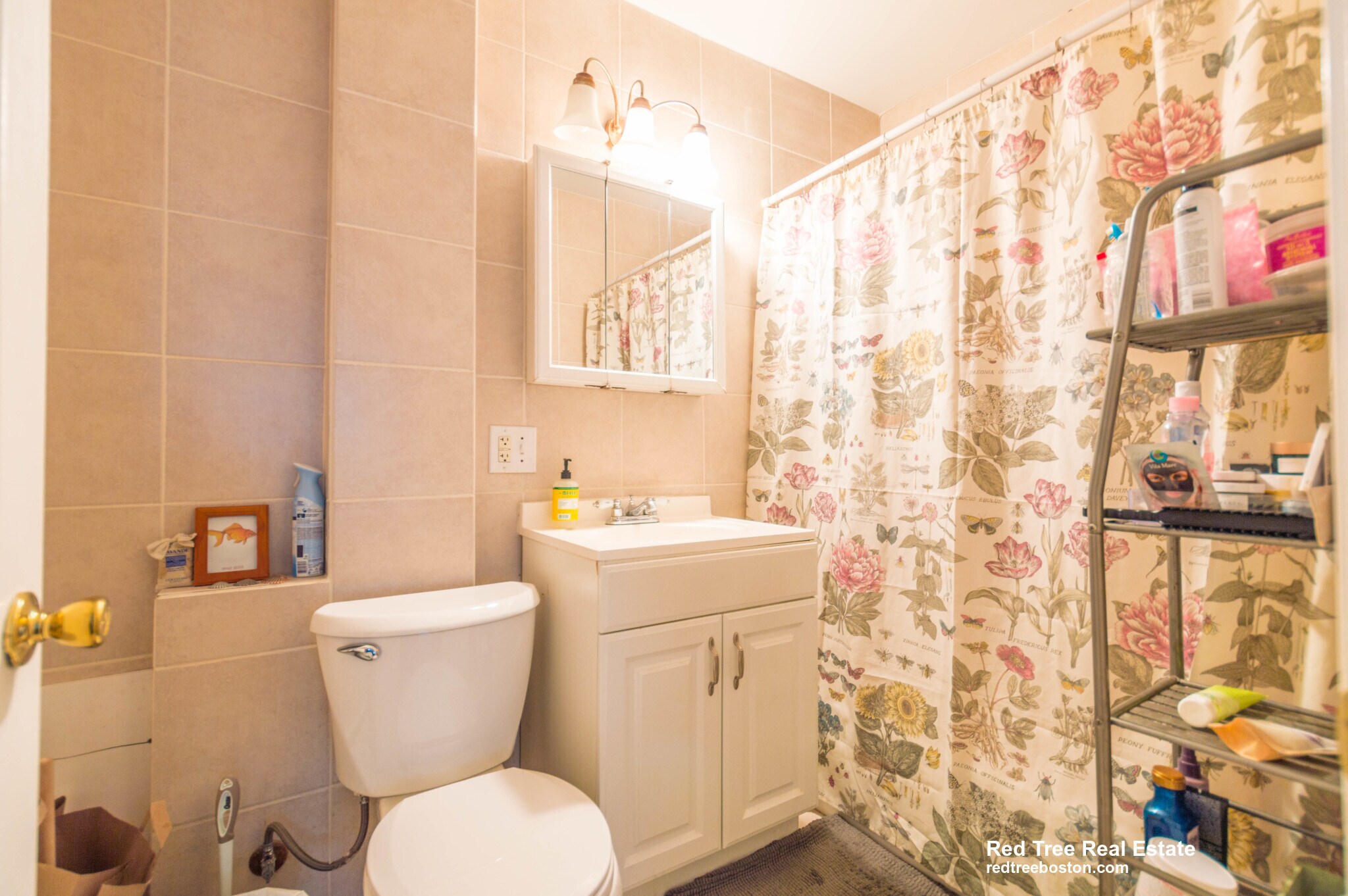 Building Photo - 48 Green St