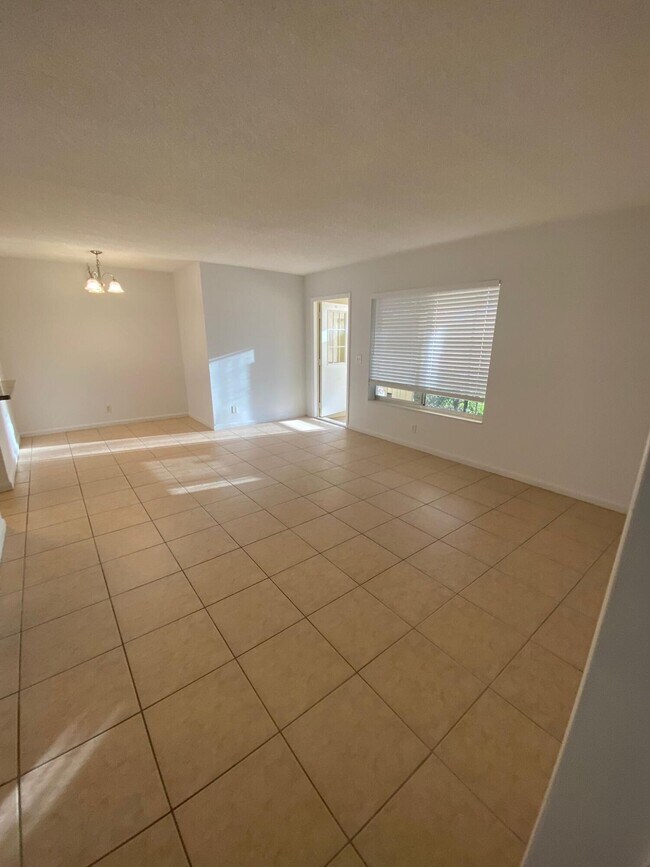 Building Photo - 4773 Sable Pine Cir