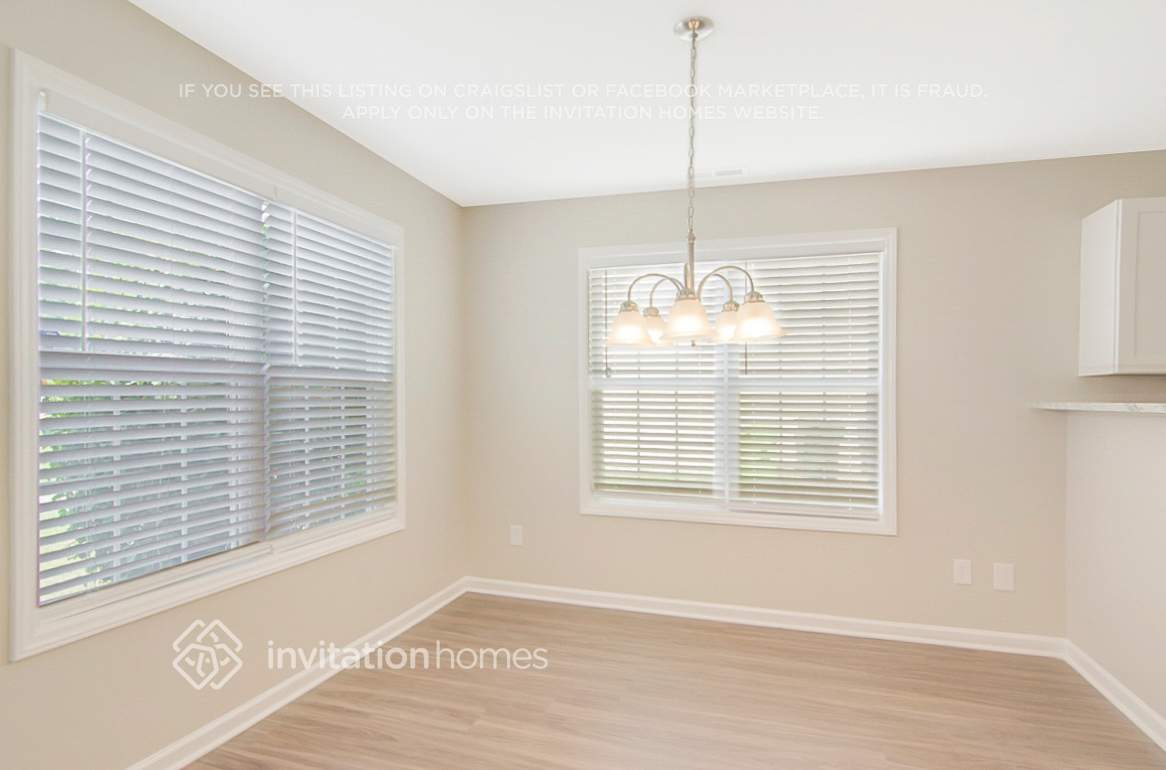 Building Photo - 3706 Wyndcliff Court