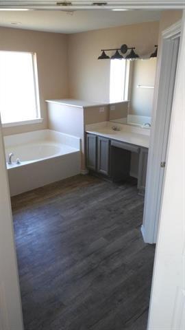 Building Photo - 306 Packer Dr