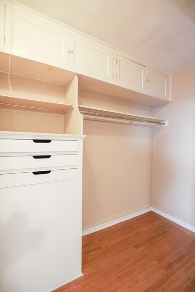 Building Photo - 4145 N Keystone Ave