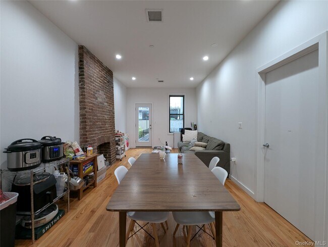 Building Photo - 36-19 30th St