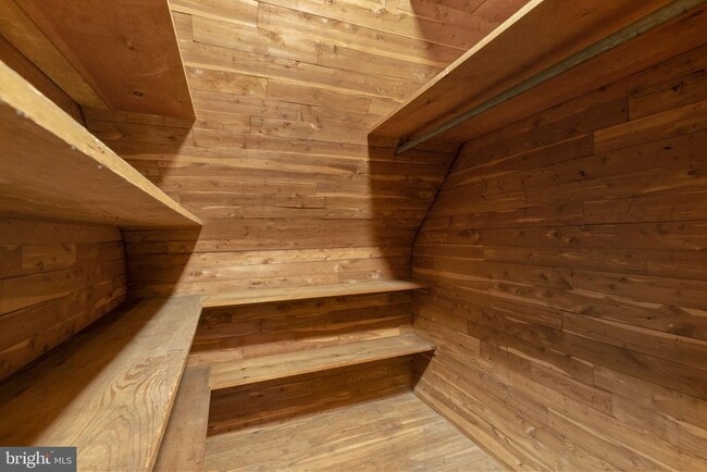 Building Photo - 112 E Township Line Rd