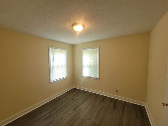 Building Photo - Rose Hill - Aiken County