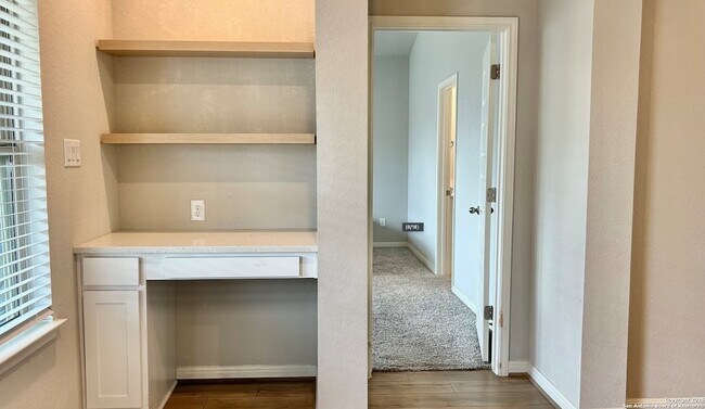 Building Photo - 12927 Irvin Path