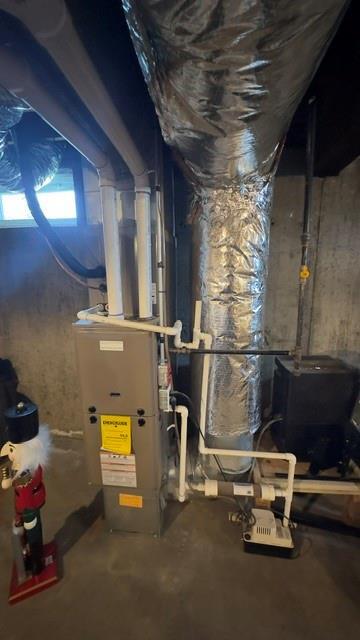 Building Photo - 315 Smithfield Ave