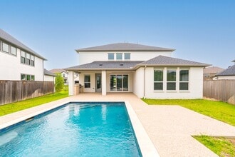 Building Photo - 146 Renodes Garden Ln