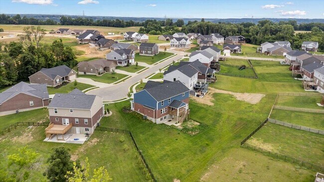 Building Photo - 1618 Ravine Trl