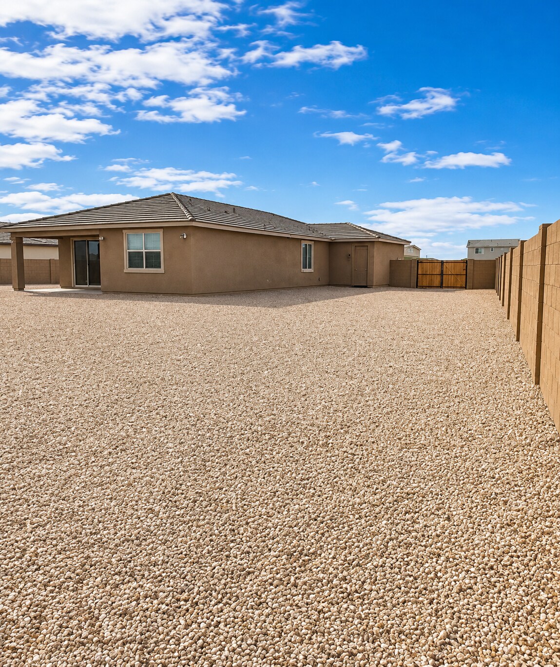 Building Photo - 122 S Siena Ln