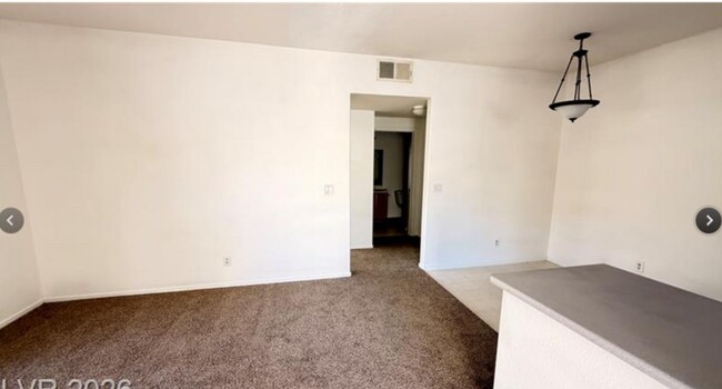 Building Photo - 5655 E Sahara Ave