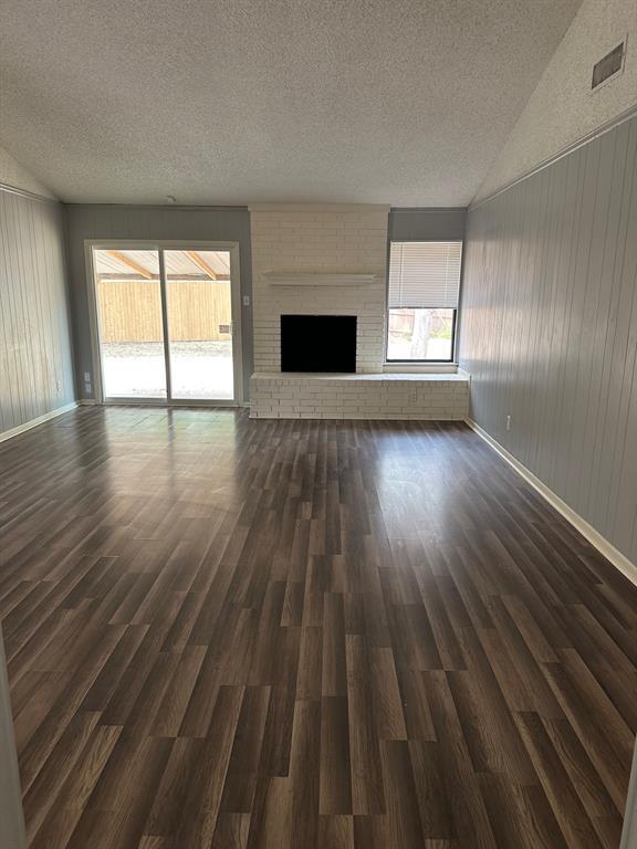 Building Photo - 1614 Plateau Ridge