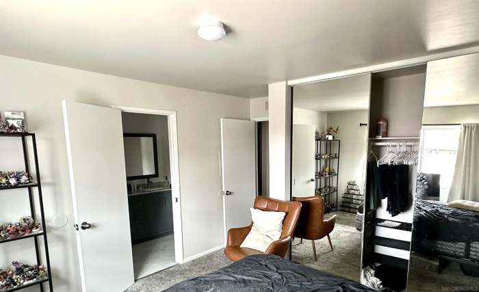 Building Photo - 9829 Caspi Gardens Dr