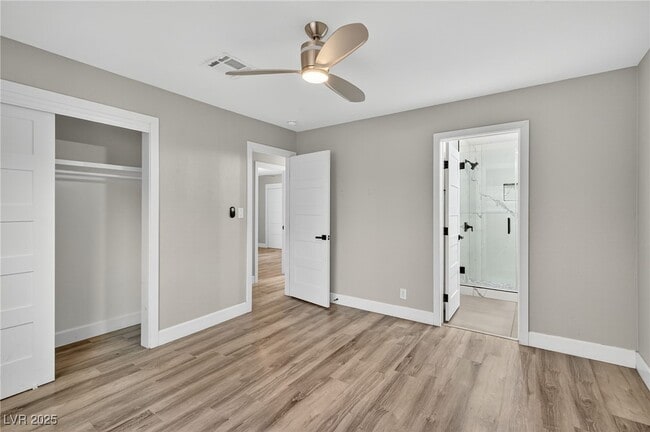 Building Photo - 333 S Tonopah Dr