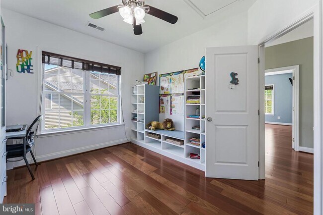 Building Photo - 22507 Bowens Wharf Pl