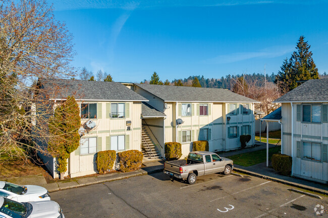 Primary Photo - Maple Lane Court