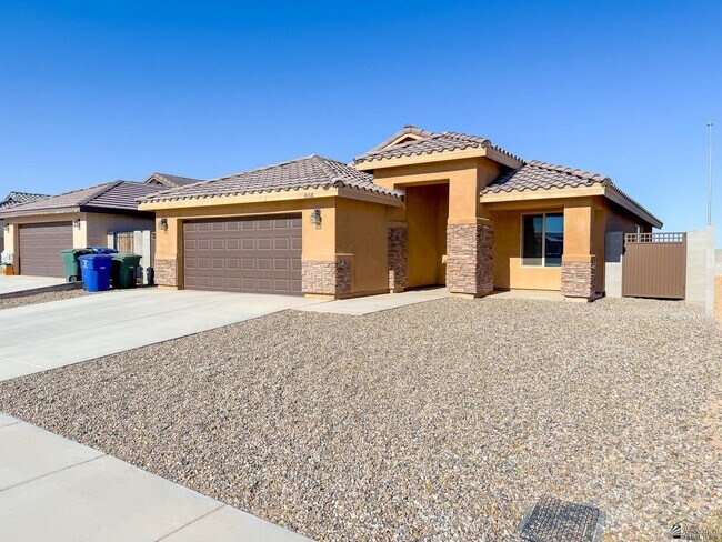 Building Photo - 4168 S Hinckley Dr