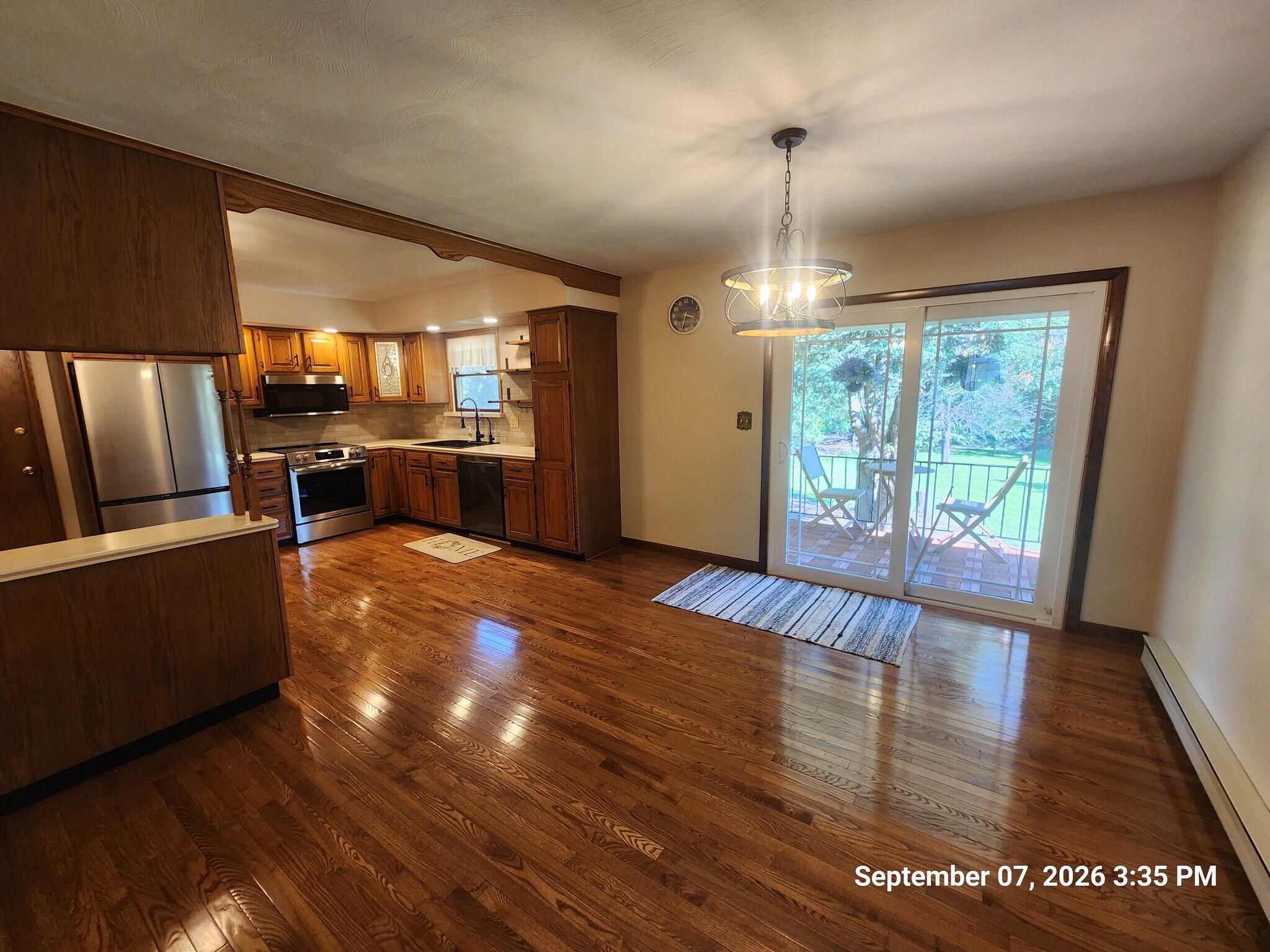 Dining room - 218 1/2 Wyalusing St