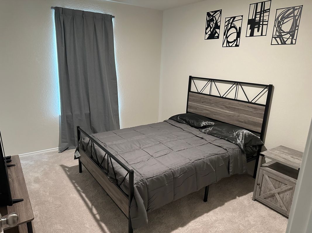 Building Photo - 4922 Bay Breeze