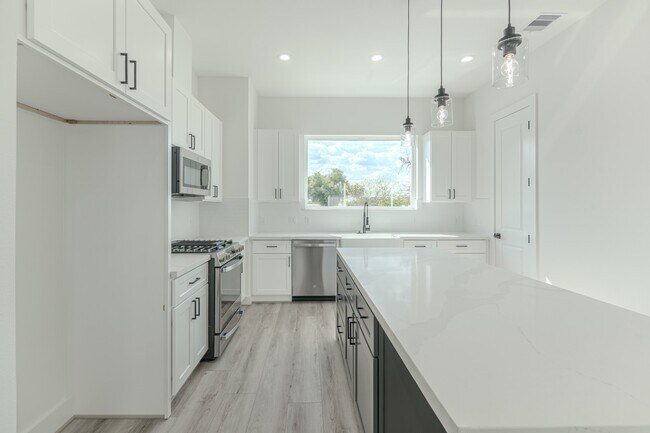 Building Photo - 7735 Hammerly Blvd