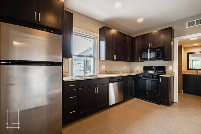 Building Photo - 1173-1175 Say Ave