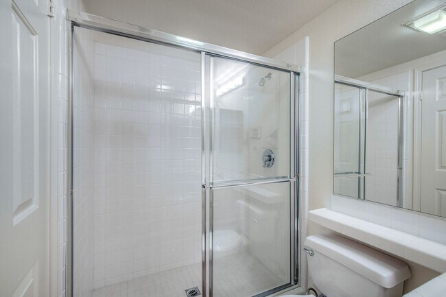 Building Photo - 2338 Cartegena Way