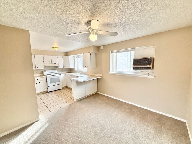 Building Photo - 2 Alan Shepard Rd